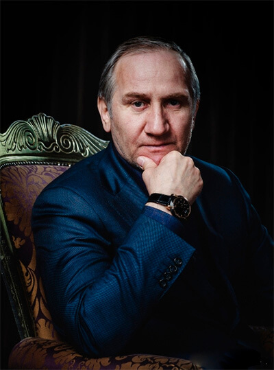 Mairbek Khasiev